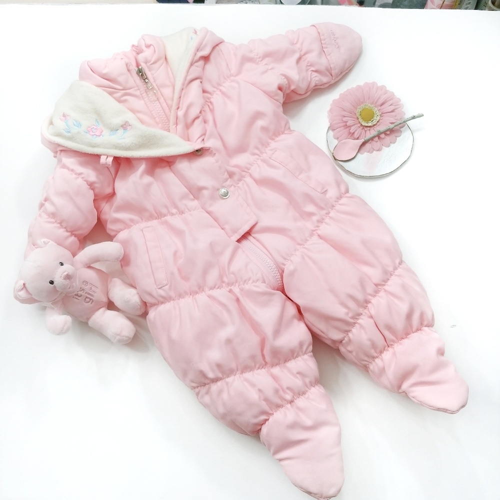 Osh Kosh Baby Snowsuit Bunting Size 0-6 Months